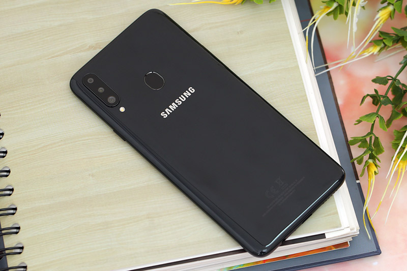 Điện thoại Samsung Galaxy A20s 32GB | Thiết kế mặt lưng Điện thoại Samsung Galaxy A20s 32GB giá bán sỉ